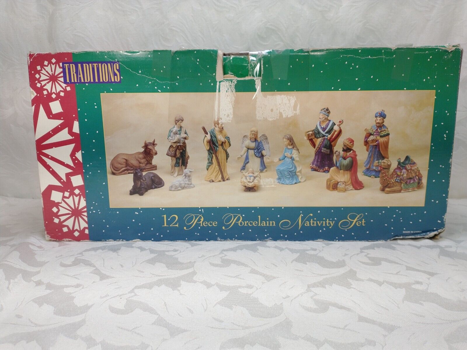 Traditions 12 Piece Nativity Scene Fine Porcelain Holiday Christmas Display