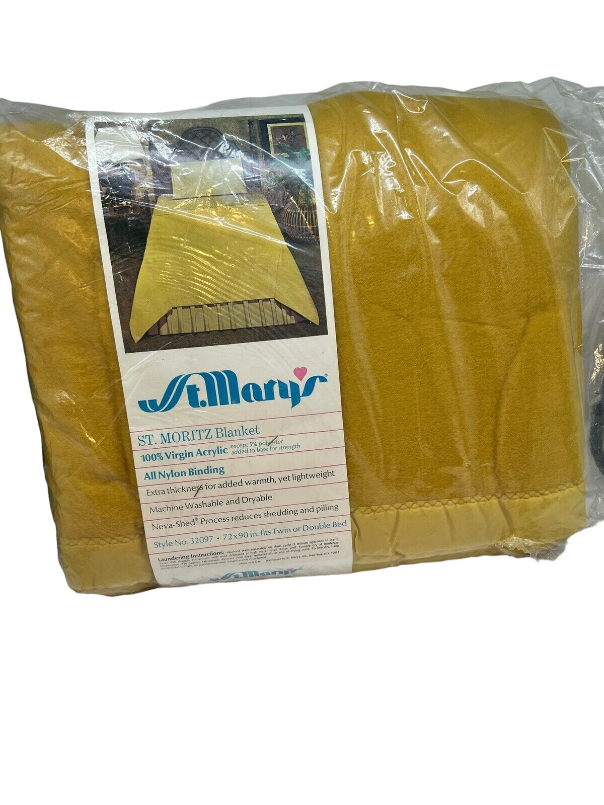 VIntage St Marys St. Moritz Blanket Yellow Gold Twin Double USA NOS  New 72x90”