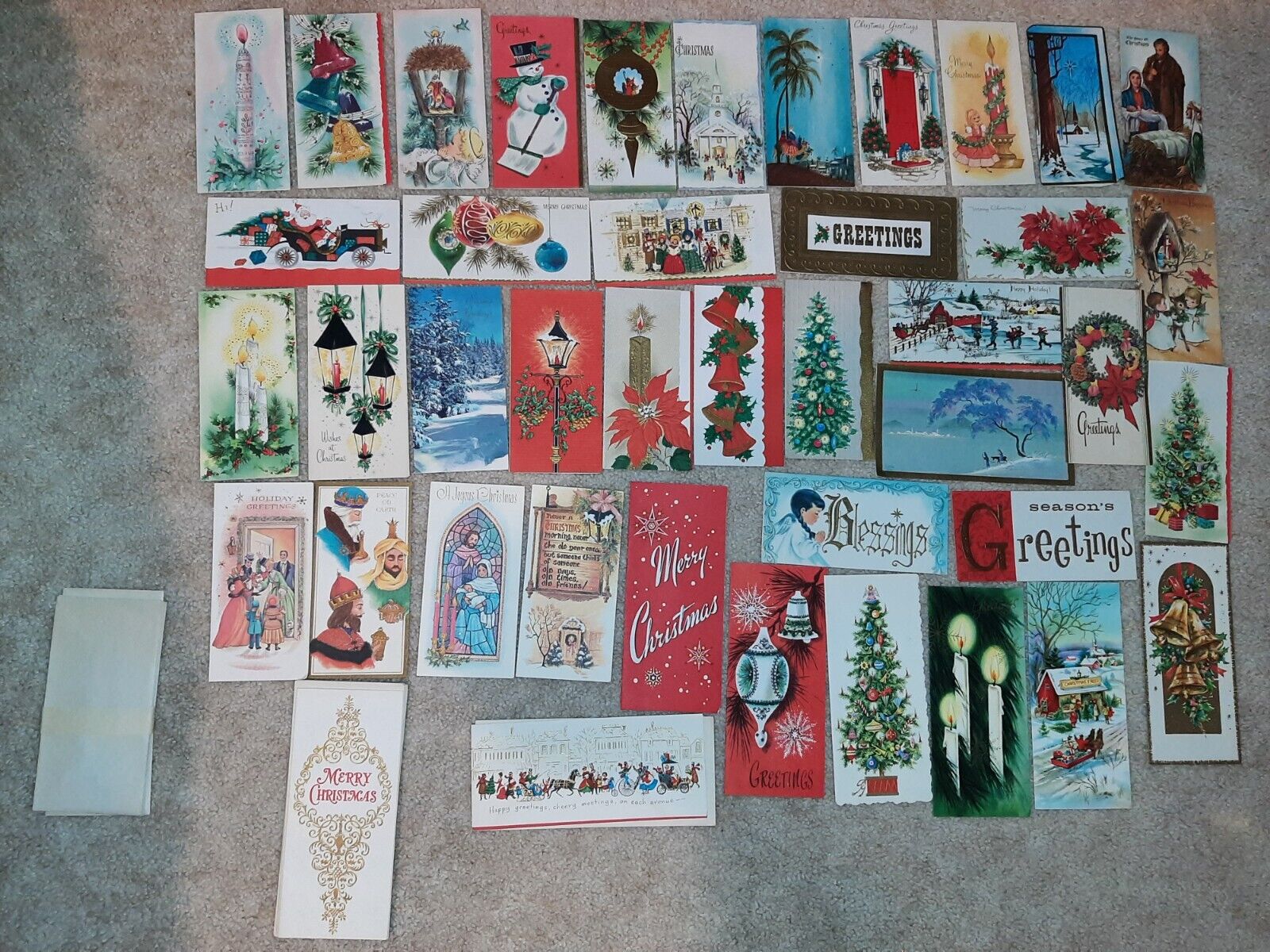 Lot of 190 vintage Christmas cards Unused