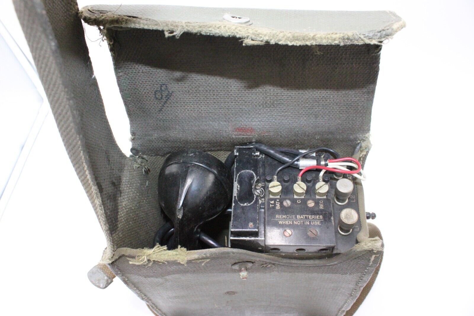US Army Signal Corps EE-8- Field Phone & Case Telephone Military WW2 Korean War