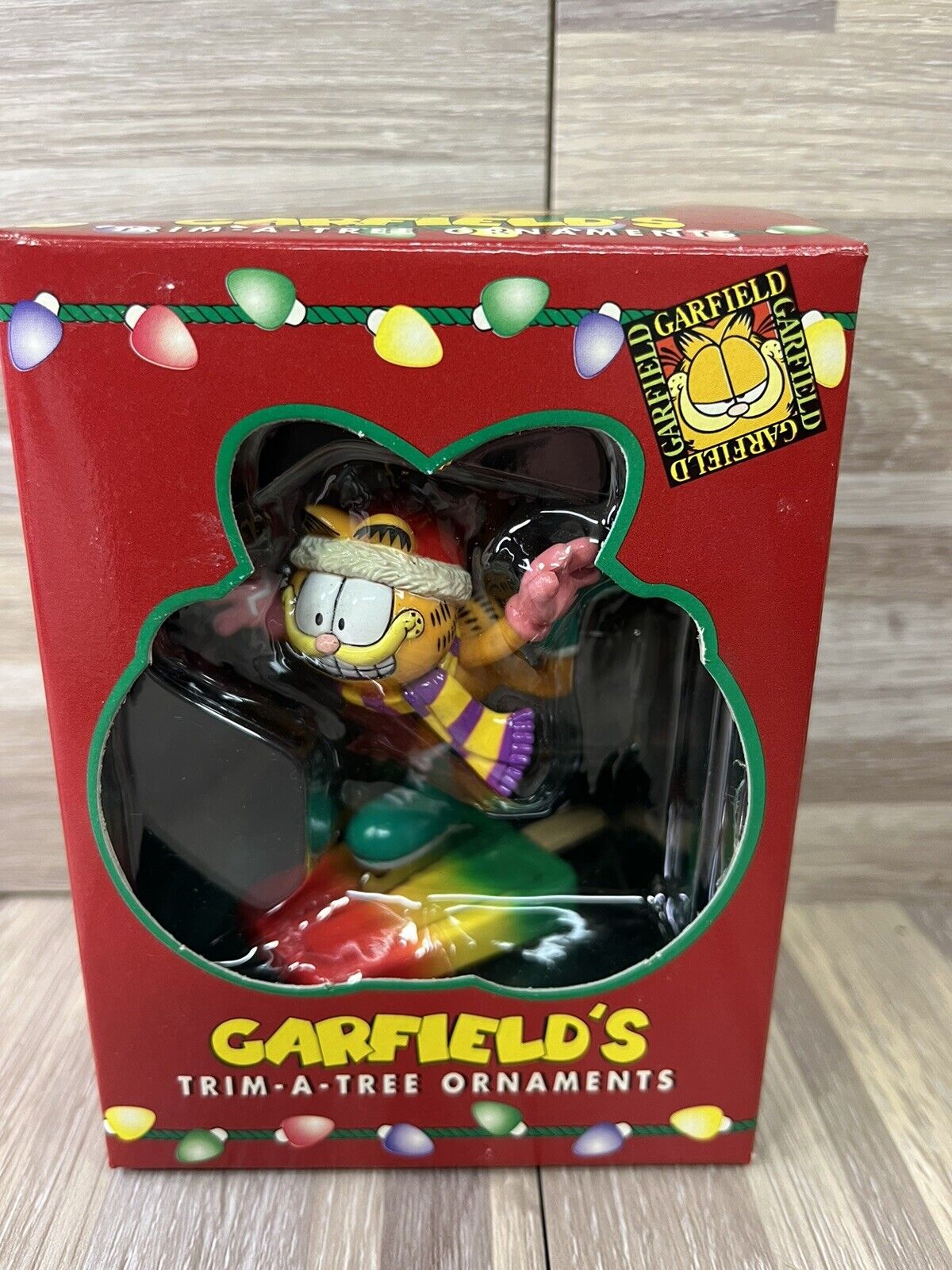 PAWS 1996 Garfield’s Trim A Tree Christmas Ornament In Box -Ice Skater Popsicle
