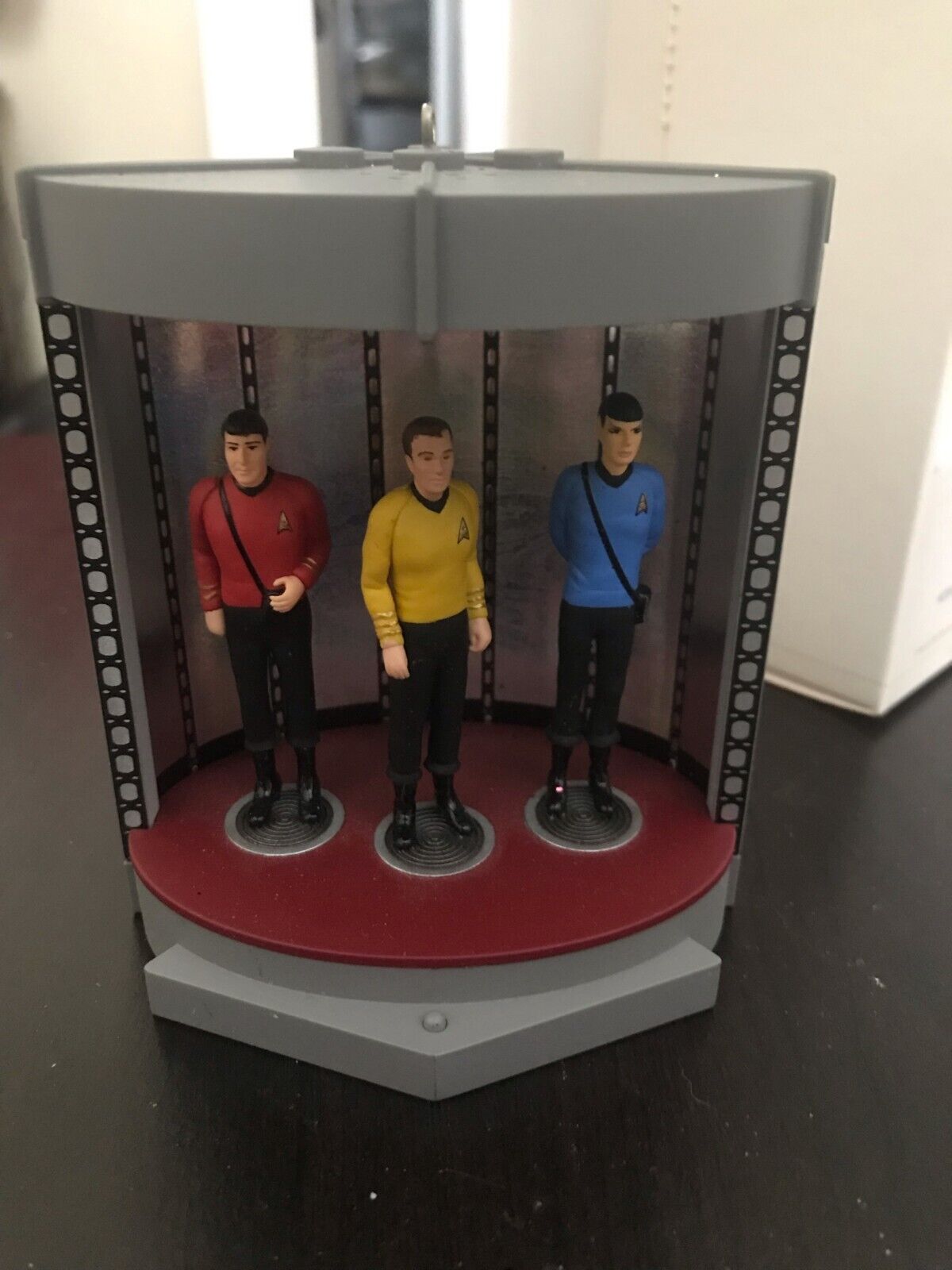 Hallmark Star Trek The Transporter Chamber Ornament