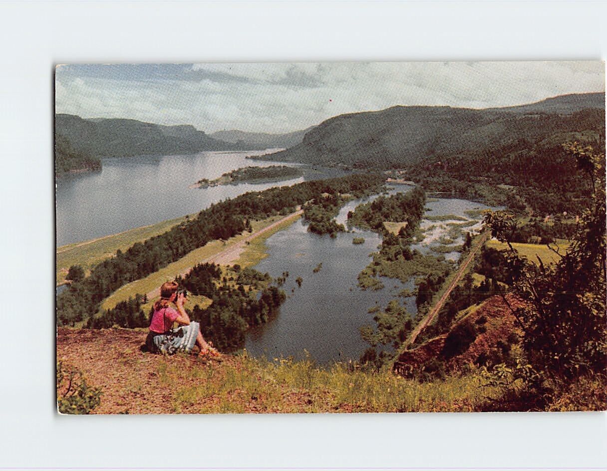 Postcard Columbia River Gorge Crown Point Oregon USA