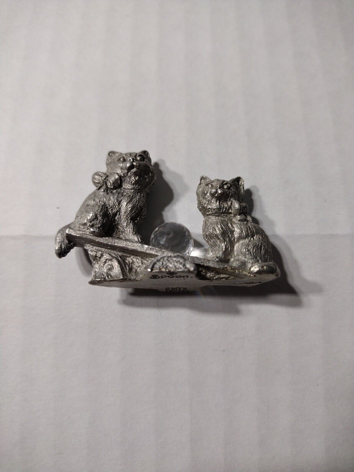 Vintage Spoontiques Cm #78 Pewter Figurine 2 cats kittens on The Swing 2 x 1.5