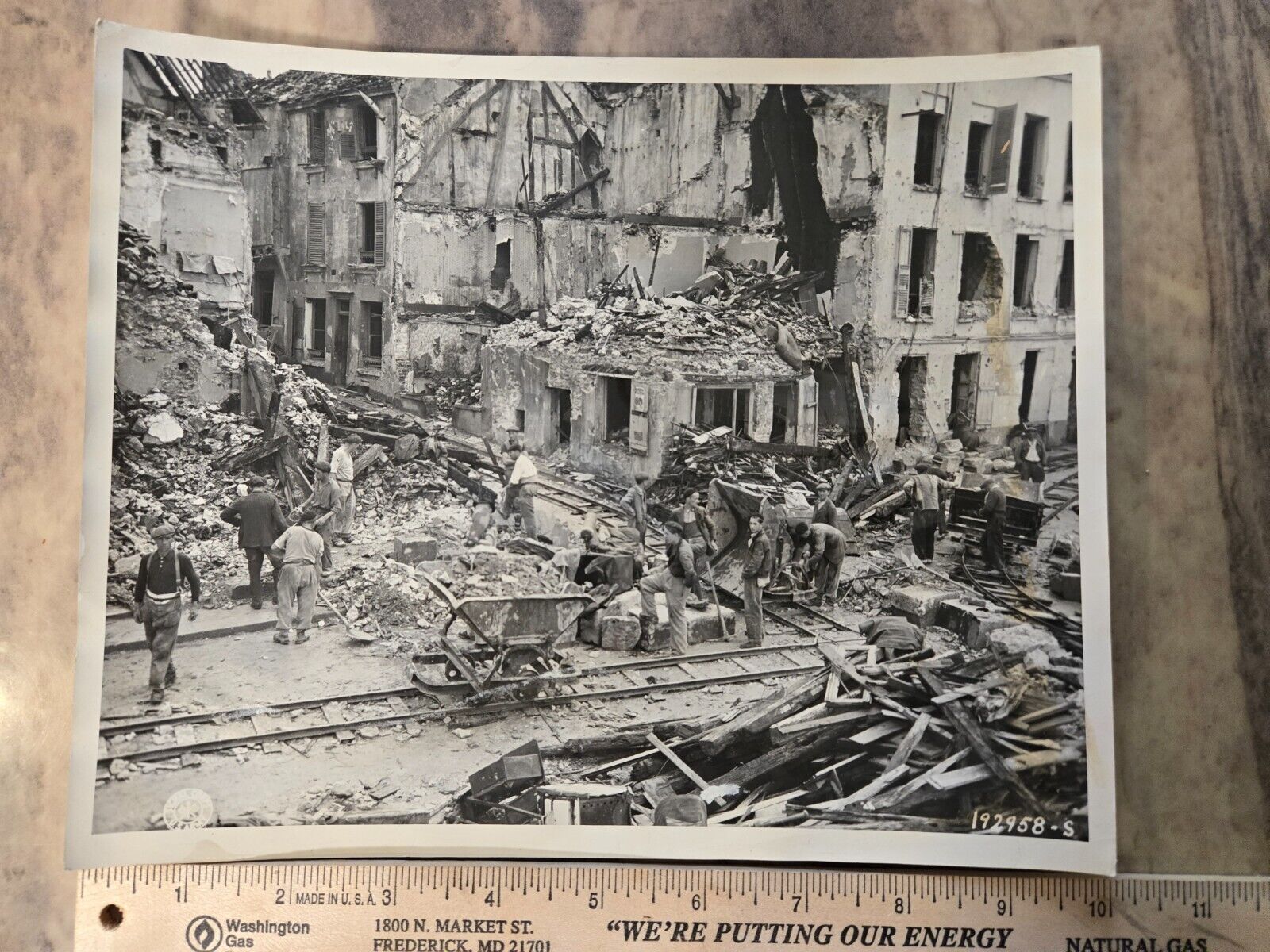 ORG WWII PHOTO AUGUST  1944 FRENCH CITY LIBERATED BY US TROOPS TOTAL DESTRUCTION