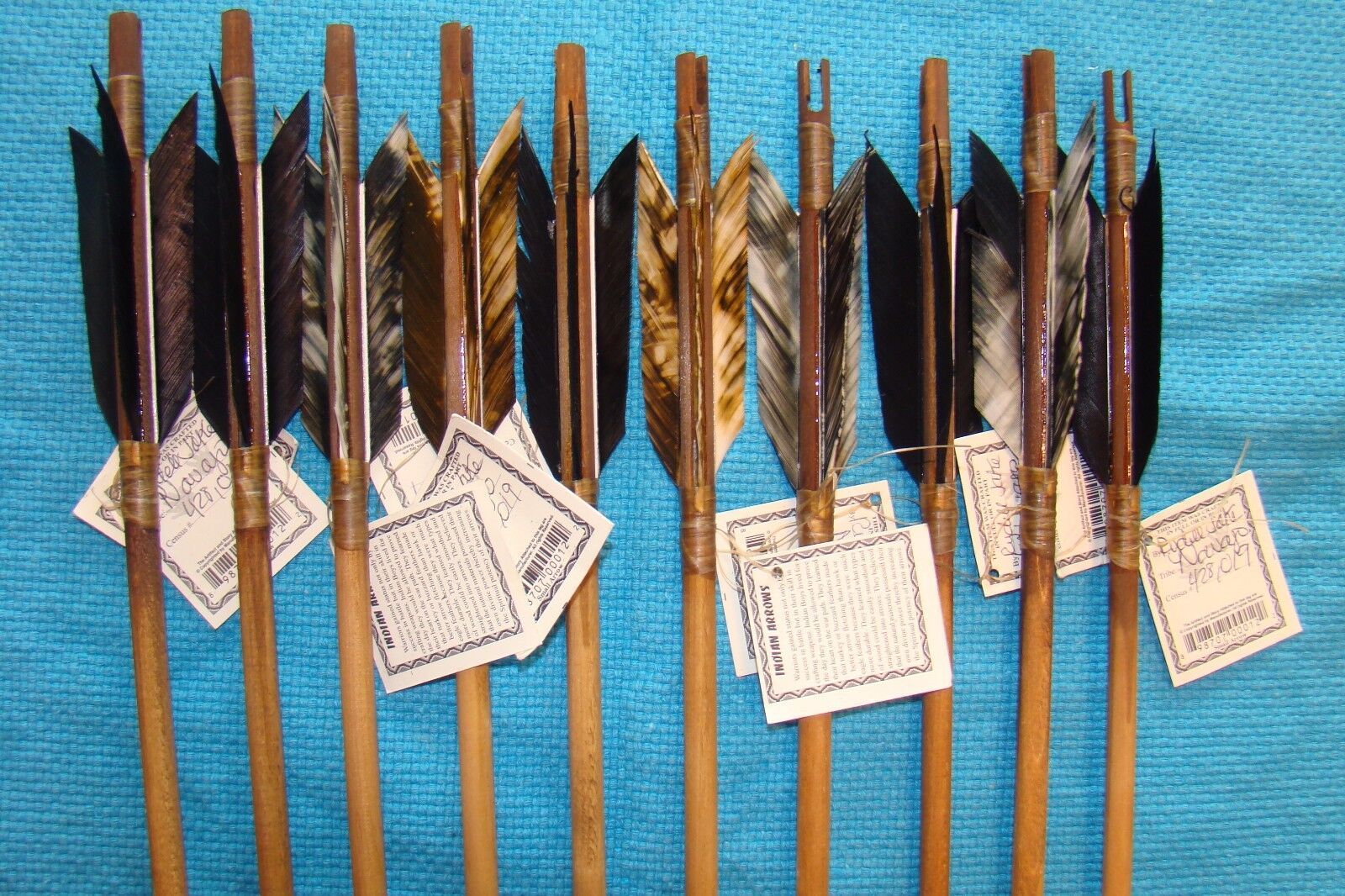6- SIX Handmade Navajo Arrows w/different mix feathers/Stone chipped Arrowheads