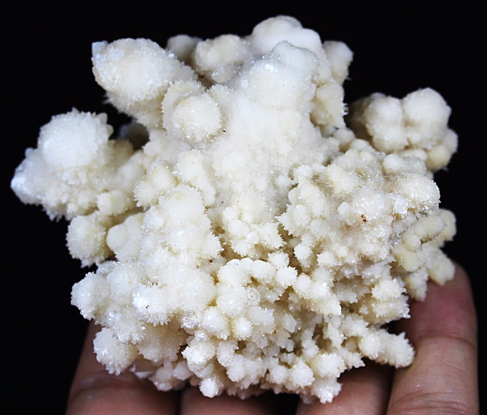 220g Natural Beauty White Crystallization Stone Cluster Mineral Specimens/China