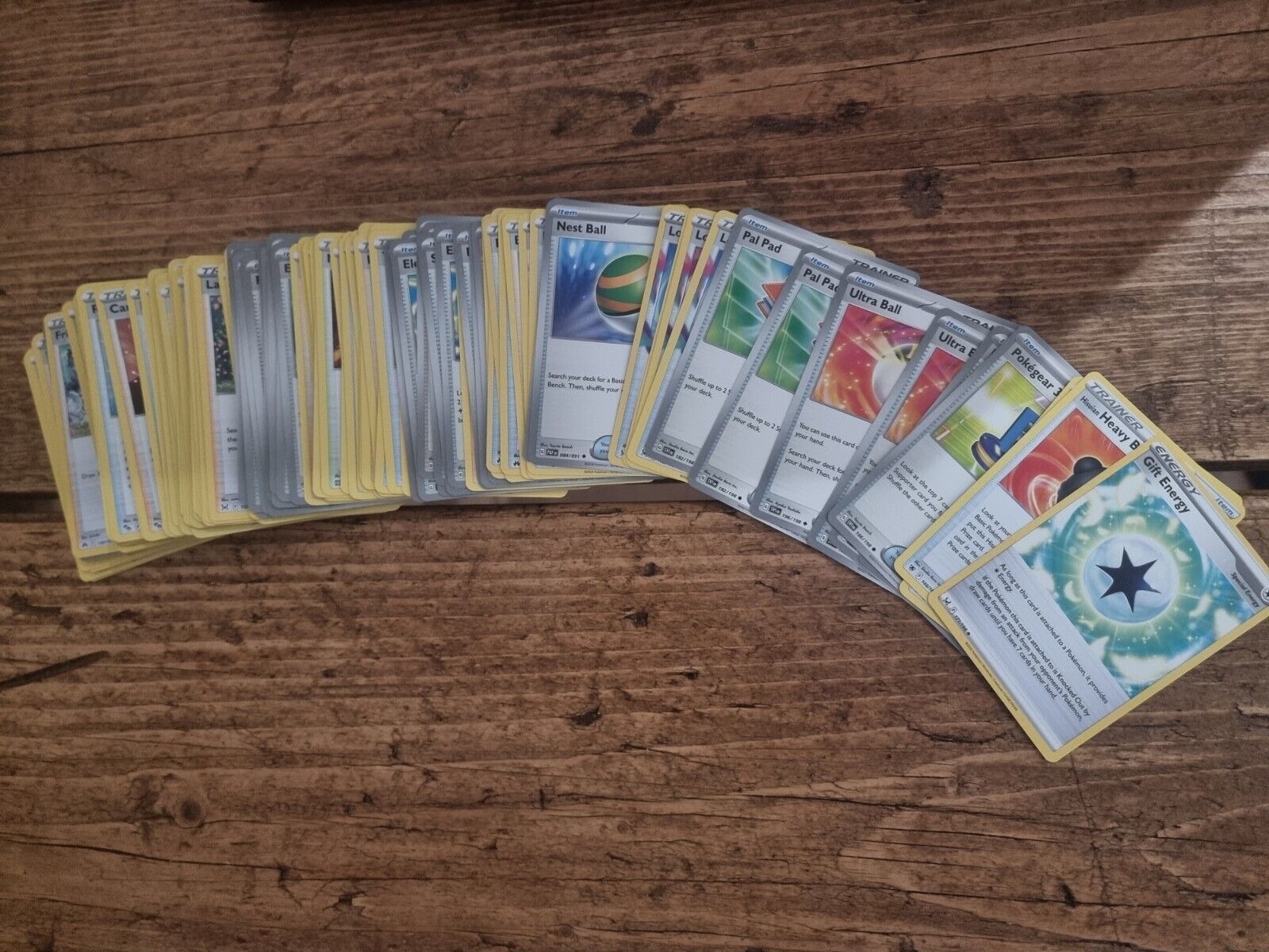 150x Pokemon Trainer Bundle Perfect For Deck Building Packaged In Deck Box