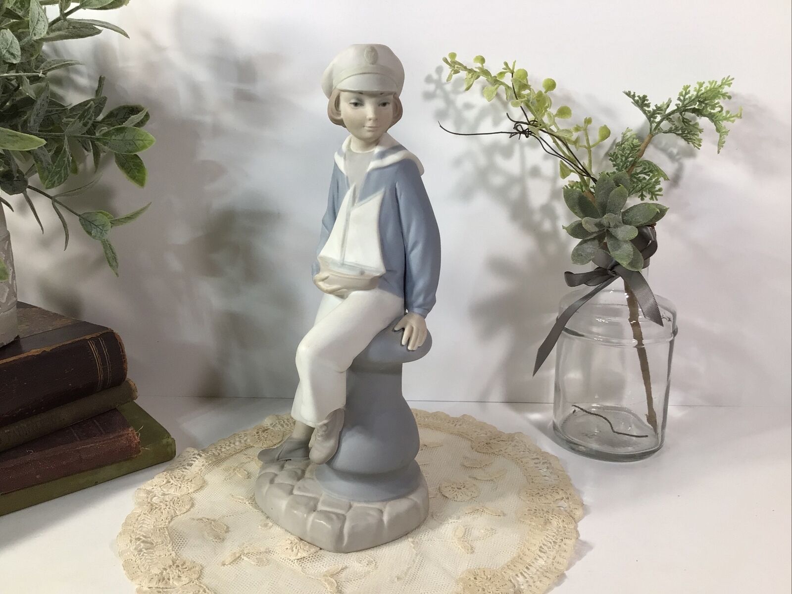 Lladro Young Boy With Sailboat~#4810~Matte/Bisque Finish ~9”~ Retired 