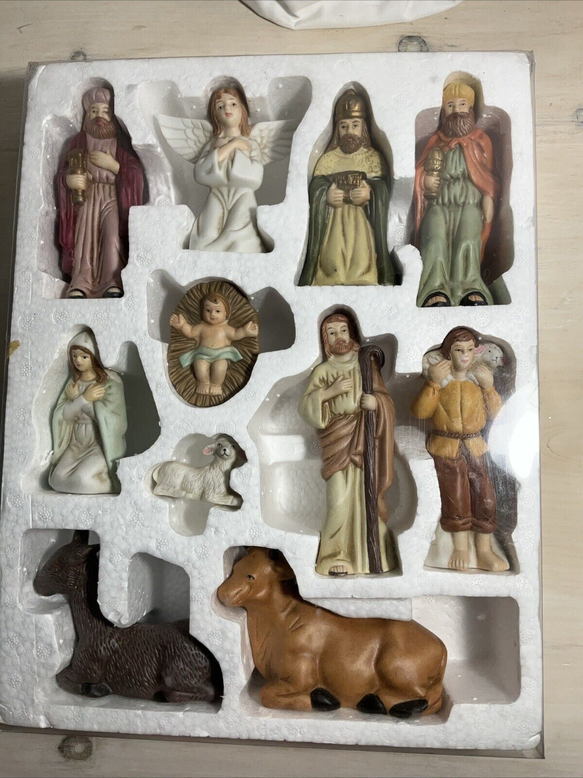 11 Piece Ceramic Nativity Scene Figures