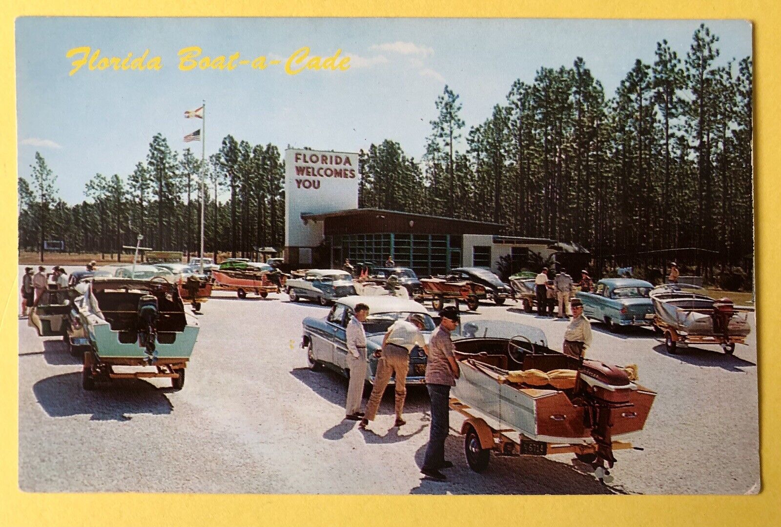 Vintage Postcard 1950s Florida￼ Welcomes You Boat-A-Cade FL Auto Cars Boats