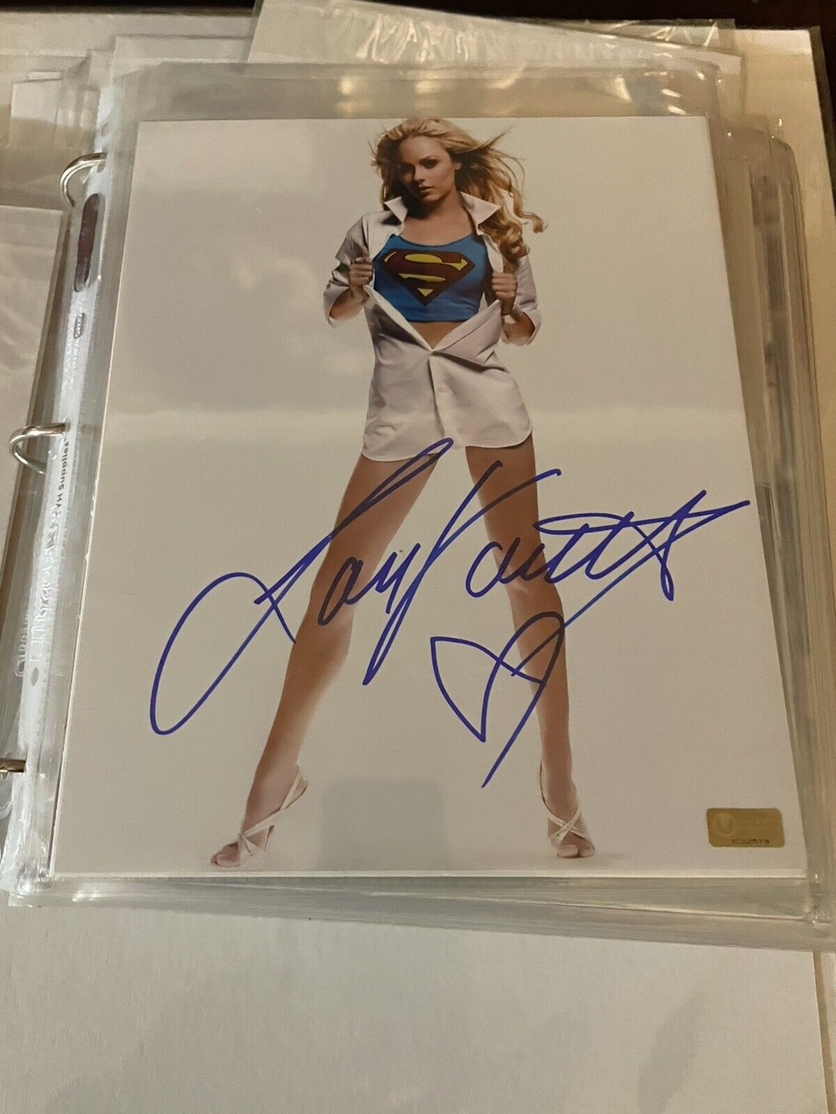Laura Vandervoort Autographed 8×10 Supergirl Signed Photo Bitten Werewolf Proof