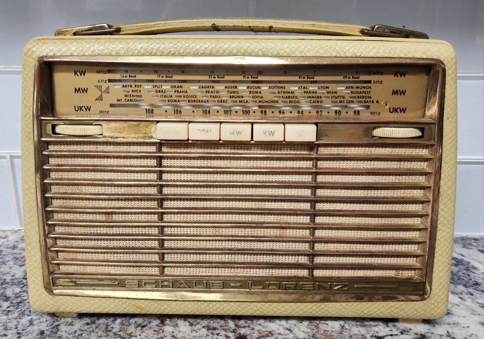 Vintage Shaub-Lorenz Radio • Amigo T20K, 1961 • Made in Germany