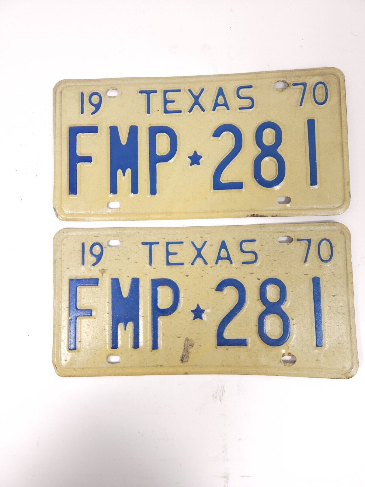 1970 Texas License Plates Pair FMP 281
