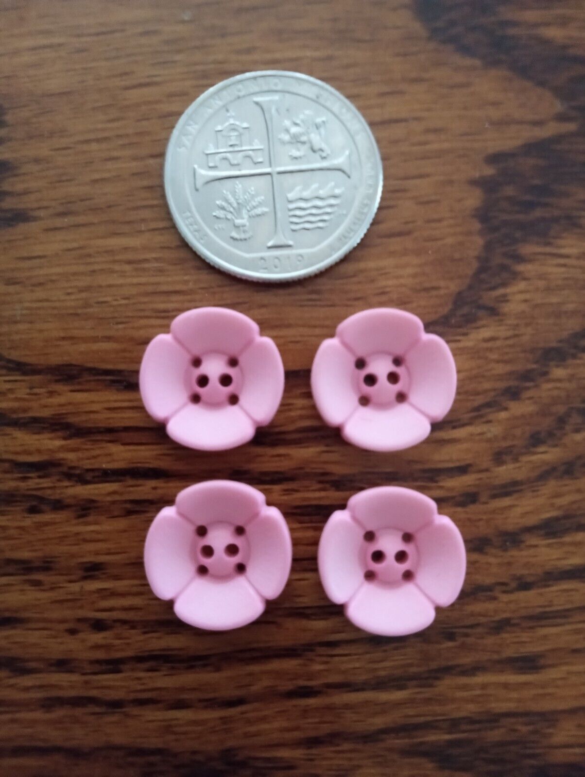 4 Adorable Vintage pink Flower Buttons 5/8\