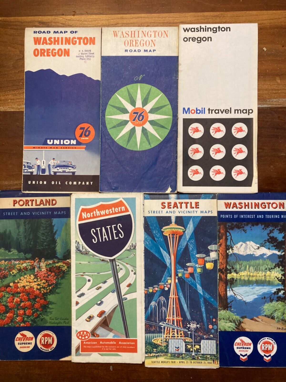 Lot of 7 vintage Northwest maps, 2 with Seattle World\'s Fair ads.  