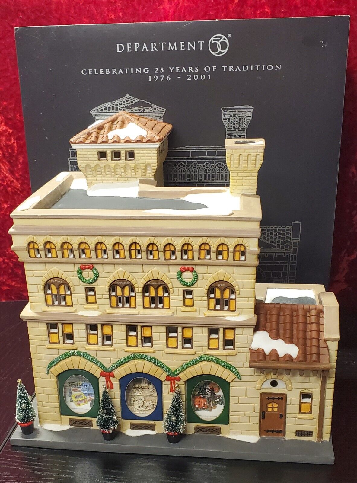 Dept 56 1200 2ND Avenue #56.58918 Christmas In The City  Anniversary Event Piece
