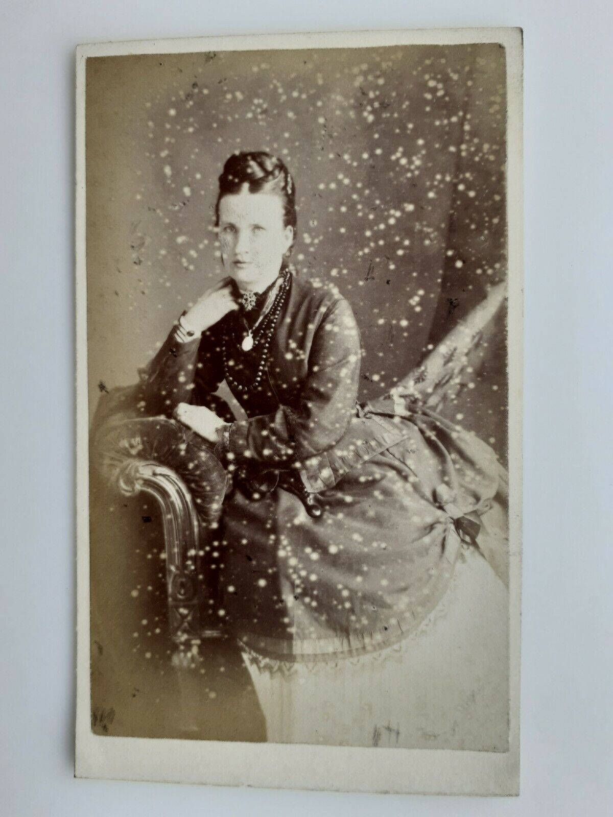 Victorian Carte de Visite CDV: Beautiful Woman: J H Lloyd: Southport