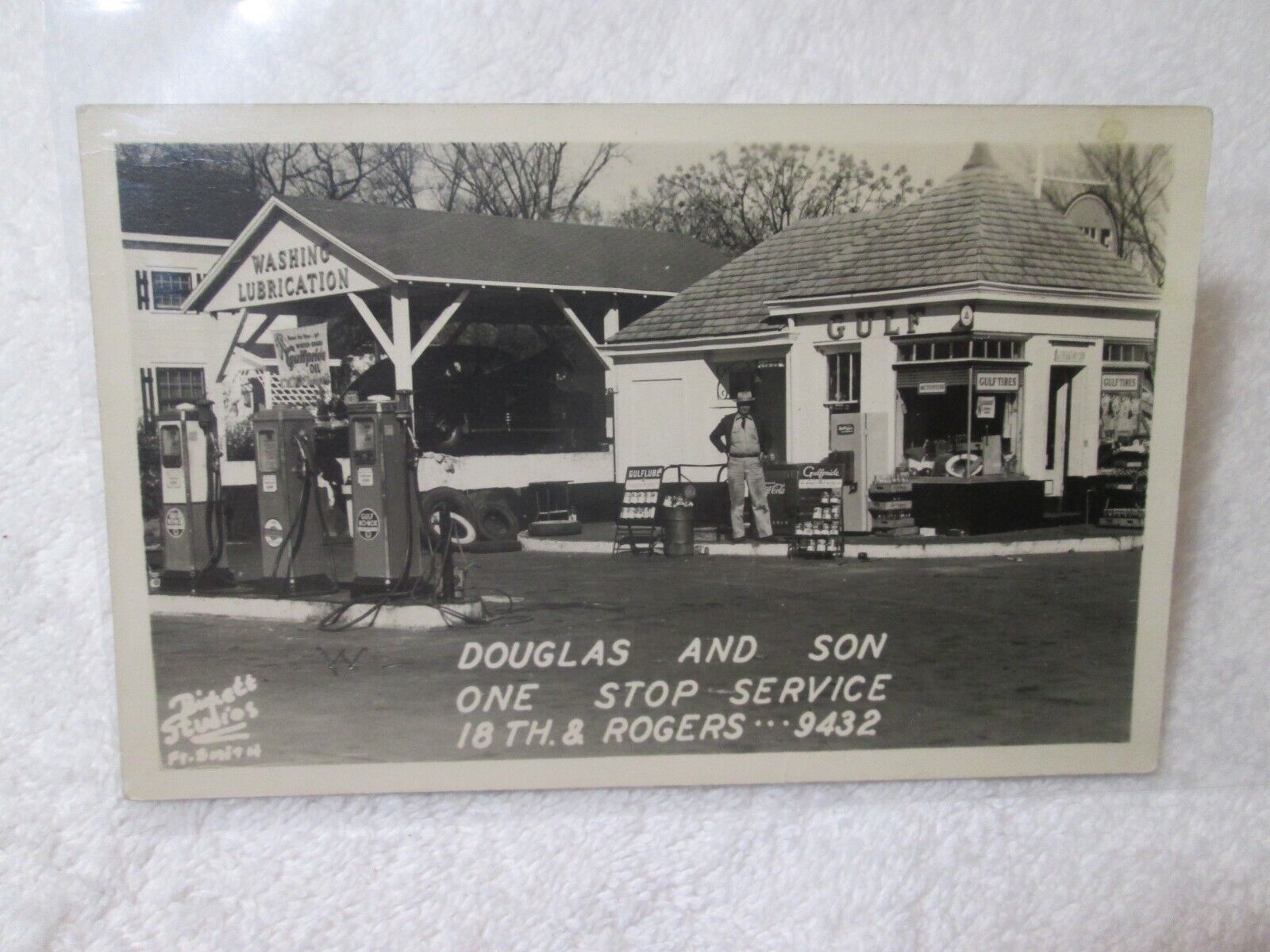 1930s RPPC Gulf Gas Station Postcard Real Photo Unposted