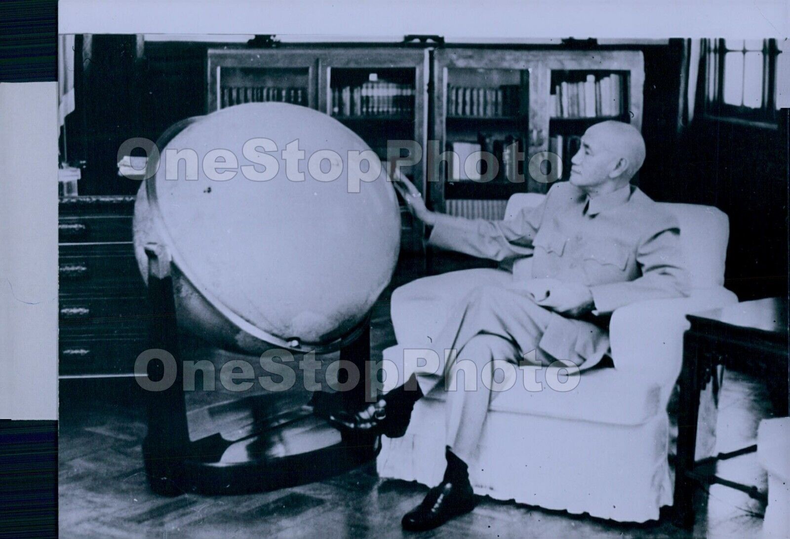 1972 China President Chiang Kai-shek Downtown Office in Taipei Press Photo
