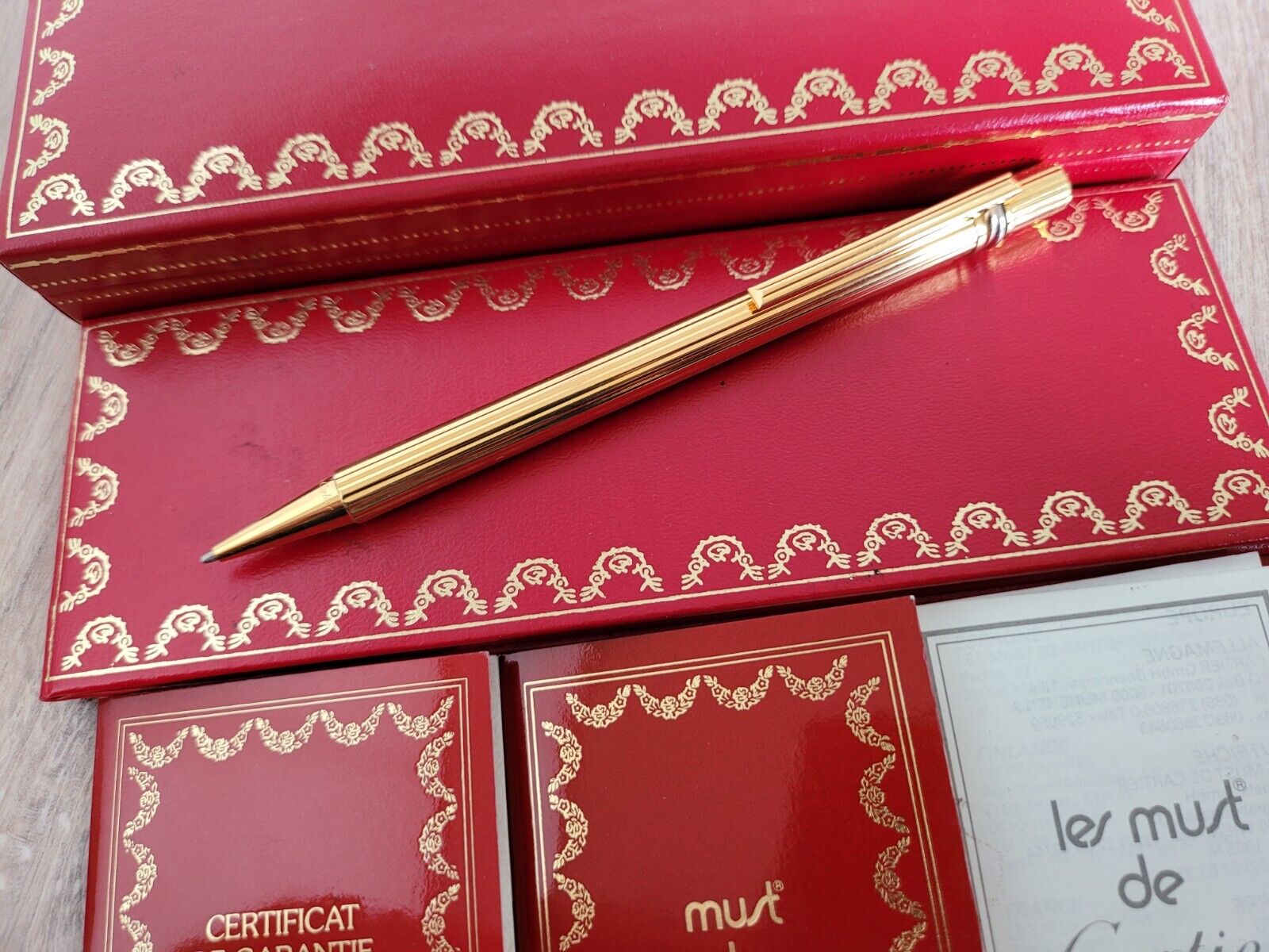 Must de Cartier Trinity Gold Plated Ballpoint Pen Made in France - AUTHENTIC 