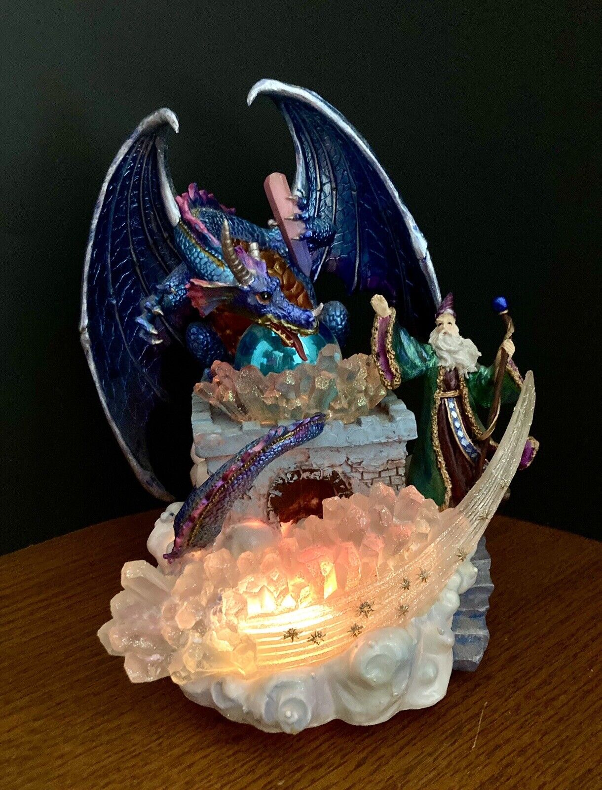 Classic Treasures MERLIN and DRAGON Sculpture Lighted Large - READ