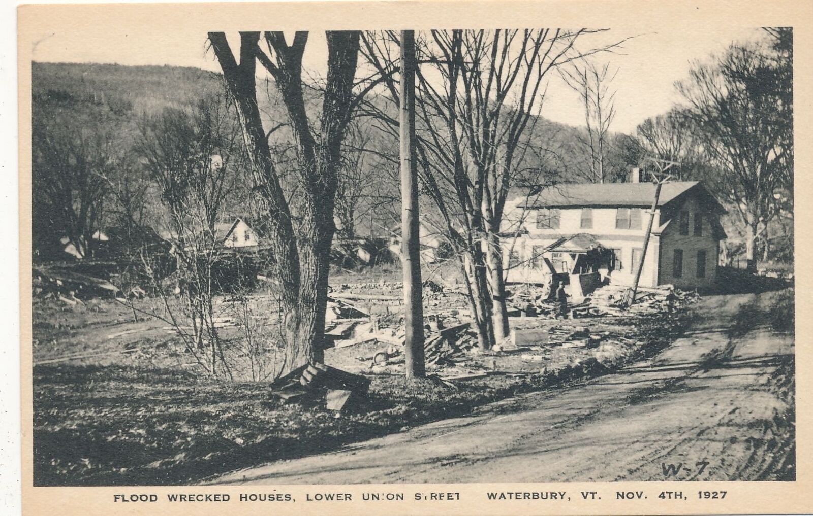 MONTPELIER VT - November 4, 1927 Flood Wrecked Houses On Lower Union Street