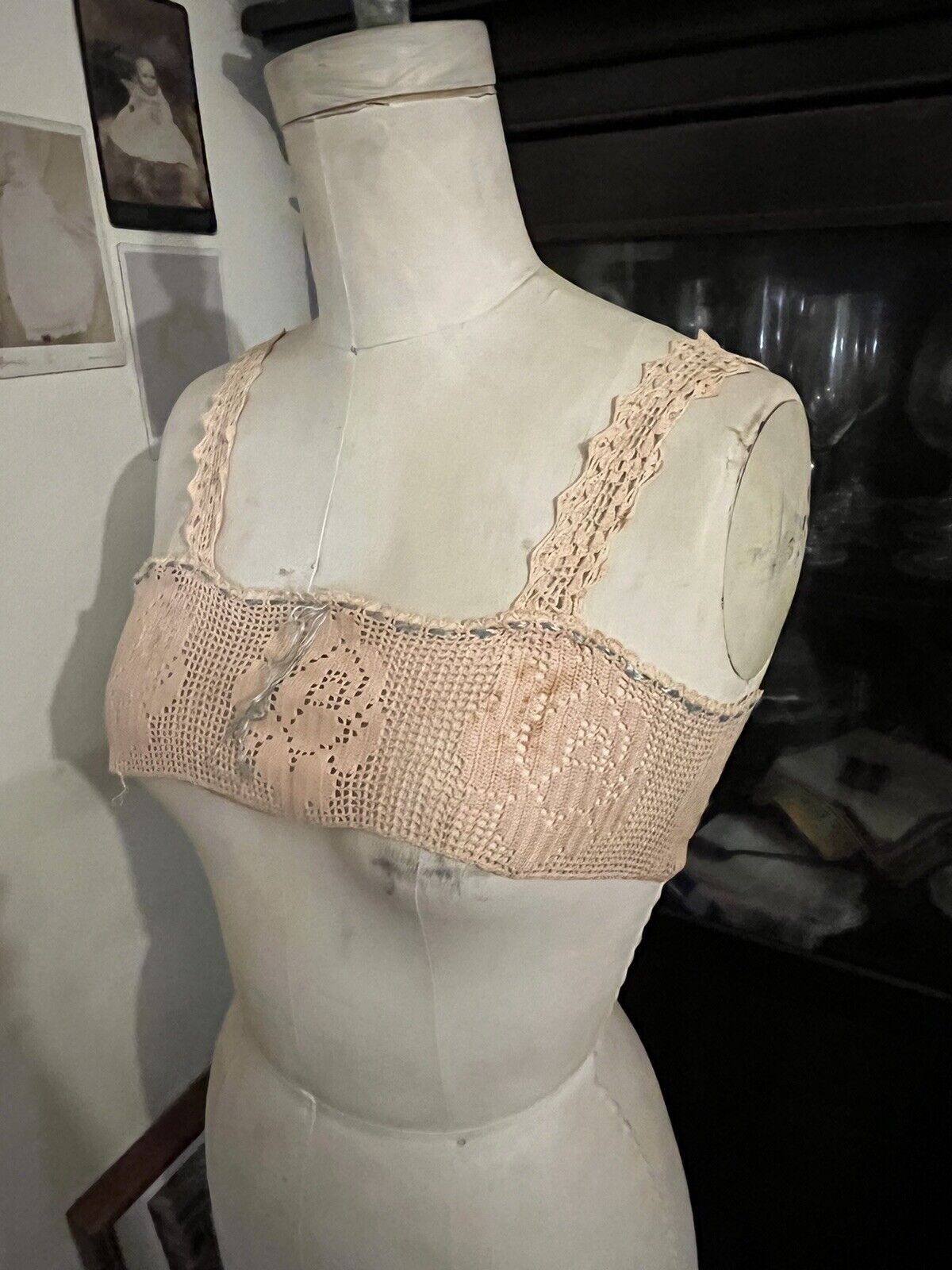 L517🌟Antique 1800s Hand Crochet PINK Roses YOKE Lingerie Nightgown Chemise