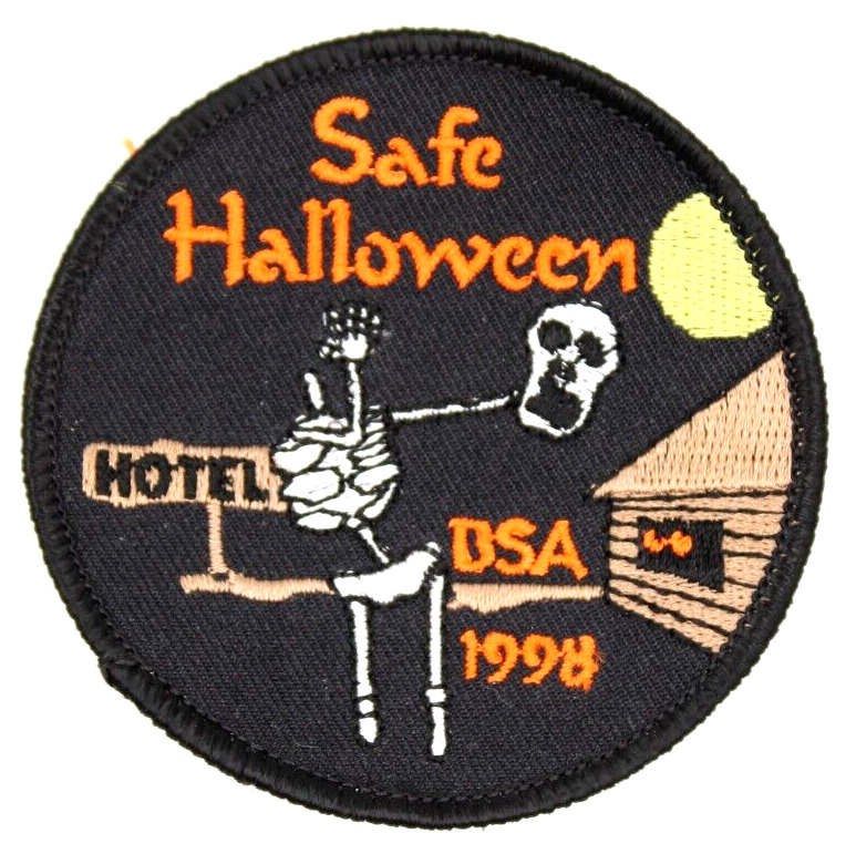 1998 Safe Halloween Boy Scouts Patch BSA Skeleton Skull
