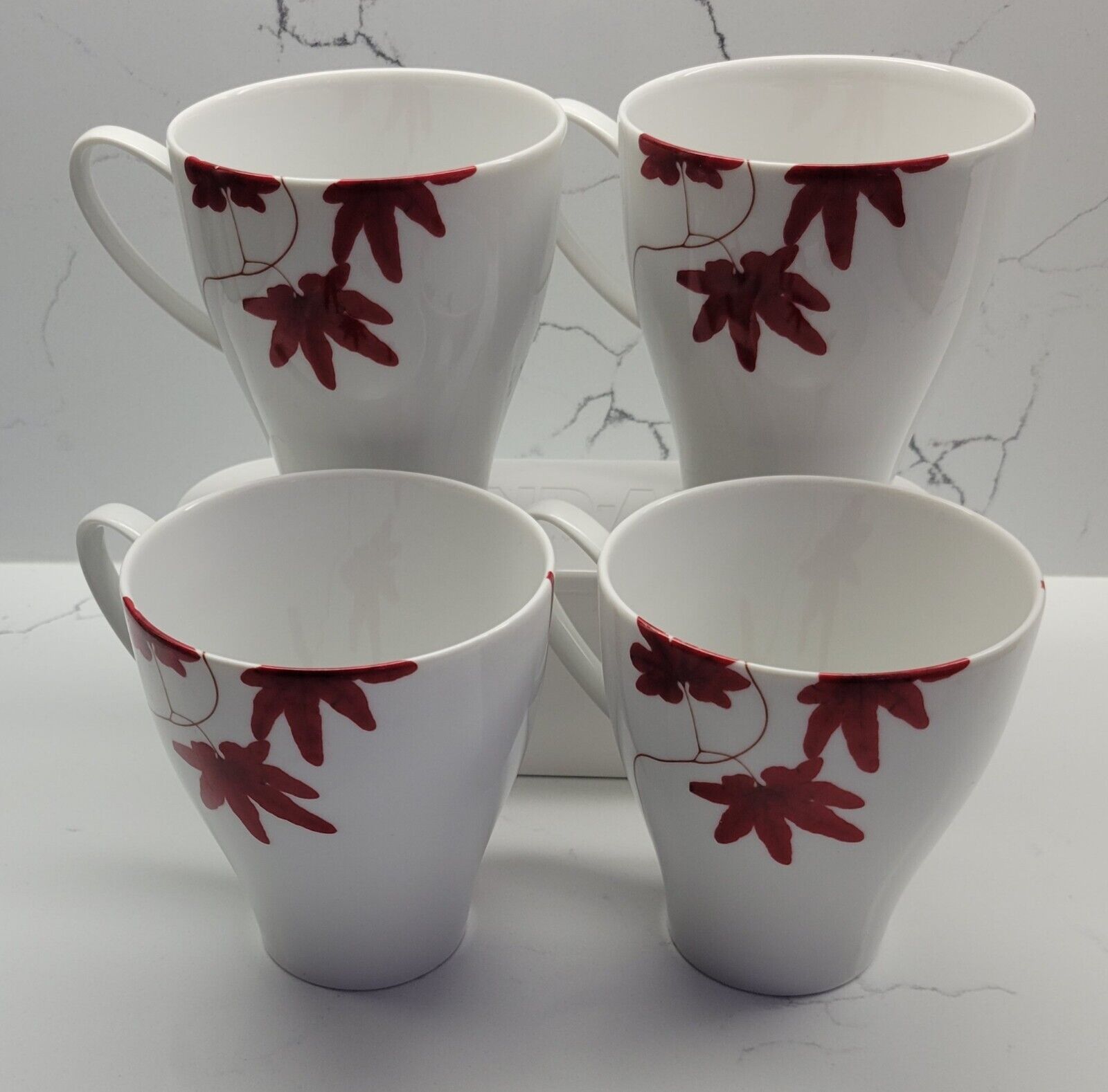 Mikasa Pure Red SL 134 Porcelain Set Of 4 Coffee Mugs Retired Mint