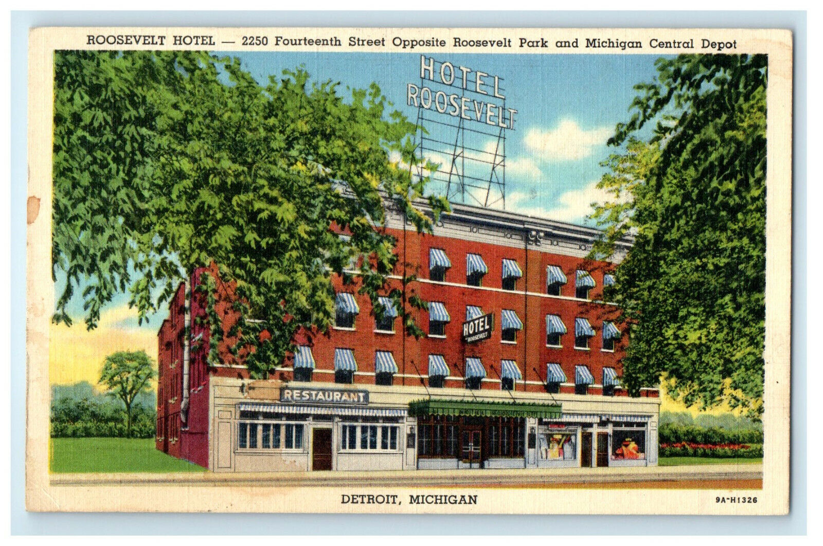 c1940 Roosevelt Hotel Fourteenth Street Detroit Michigan MI Advertising Postcard