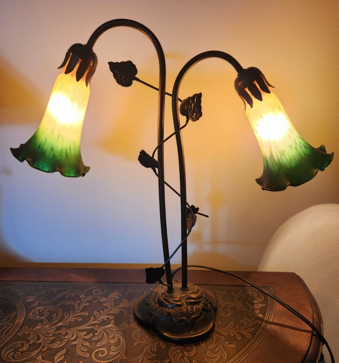 Vintage Tiffany Style Lily Pad w/ dragonfly Table Lamp Amber/Green Tulip Shades