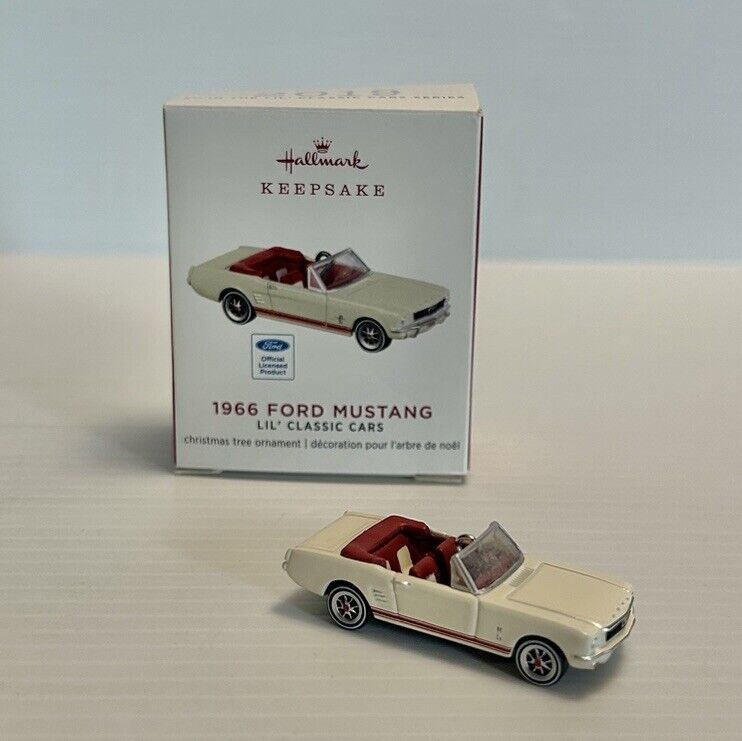 Hallmark 1966 Ford Mustang 2019 mini ornament Xmas