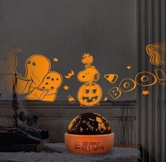 GEMMY Peanuts Snoopy Shadow Lights Rotating Halloween Scene Charlie Brown - NEW