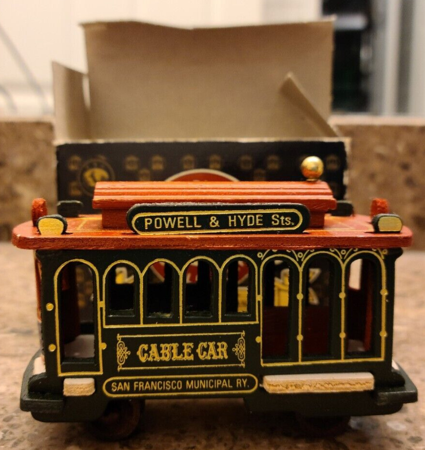 Vintage San Francisco Cable Car Powell & Hyde Sts 1991