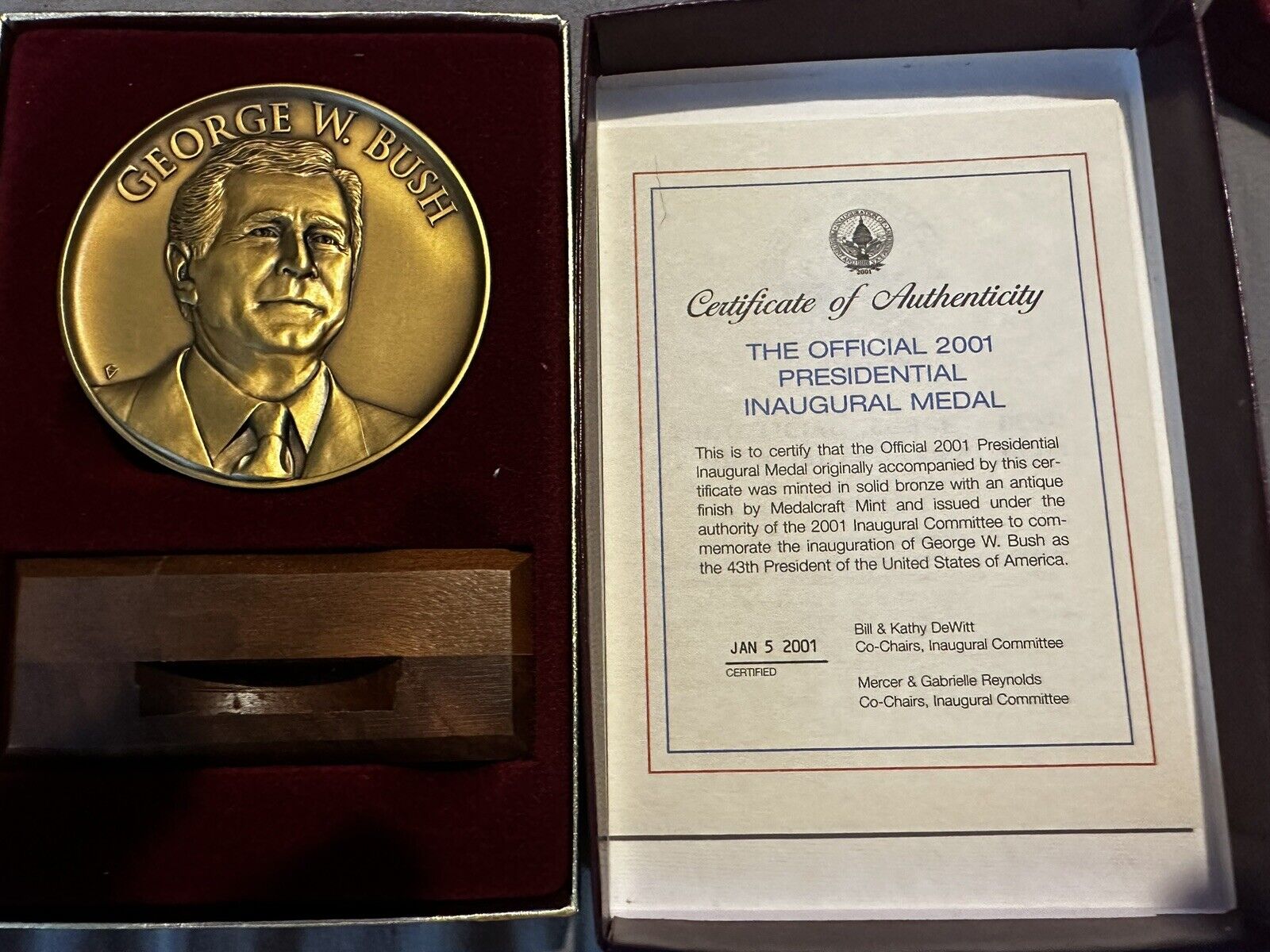 George W Bush 2001 Presidential Inaugural Bronze Medal With StandAnd Certificate