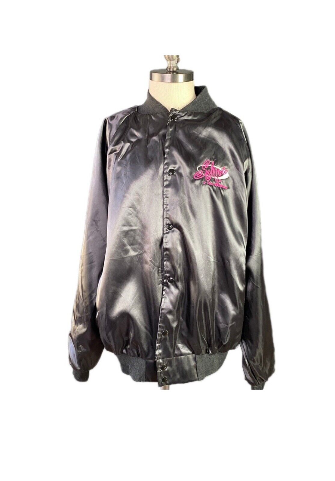NEVER WORN  RARE vintage90s  Selena black satin jacket XXL Lined Pink Logo