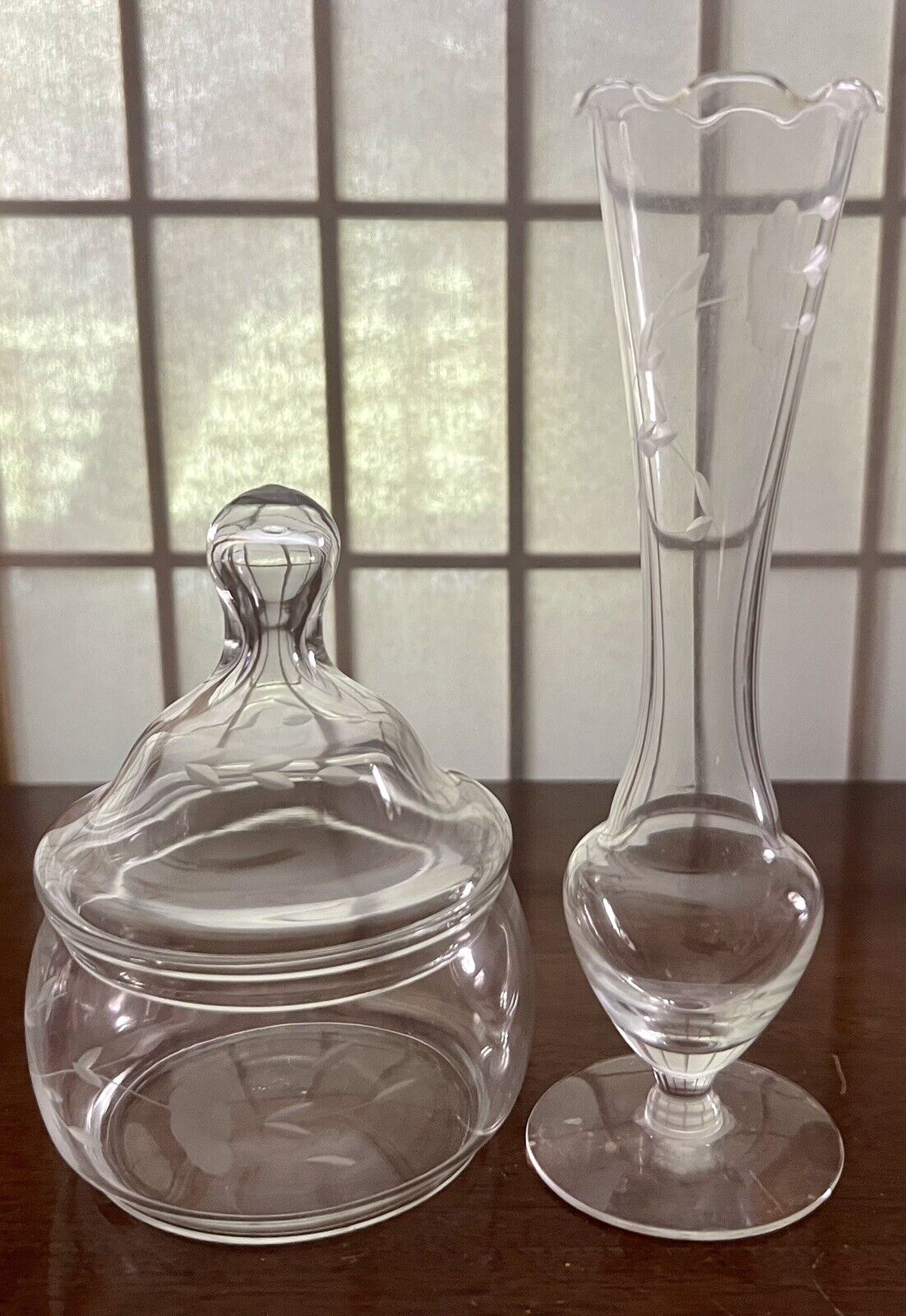 Vintage Etched  Glass Smooth 8\