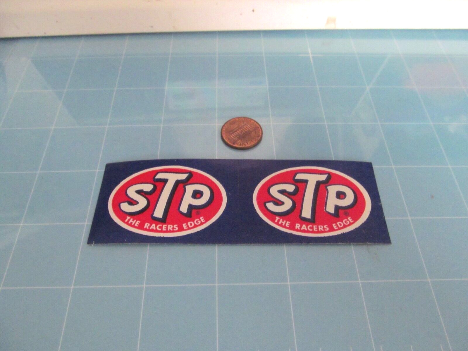 STP SMALL PAIR VINTAGE Sticker / Decal  RACING ORIGINAL old stock