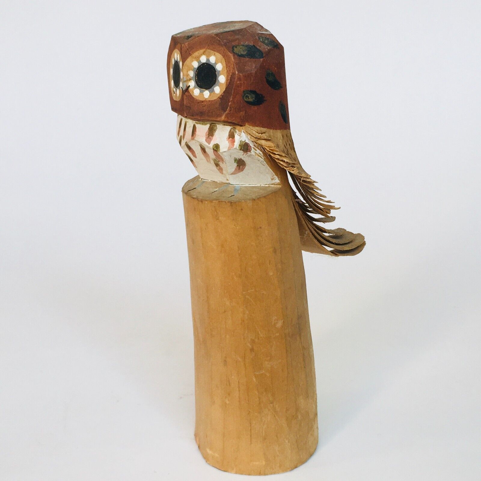 Carved Wood Vintage Perched Owl Figurine 6\