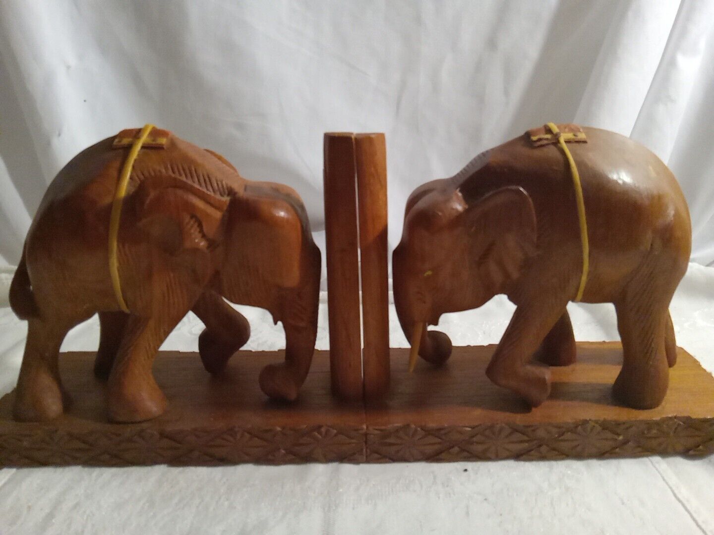 Vintage Hand Carved Wooden Elephant Bookends 6.5\