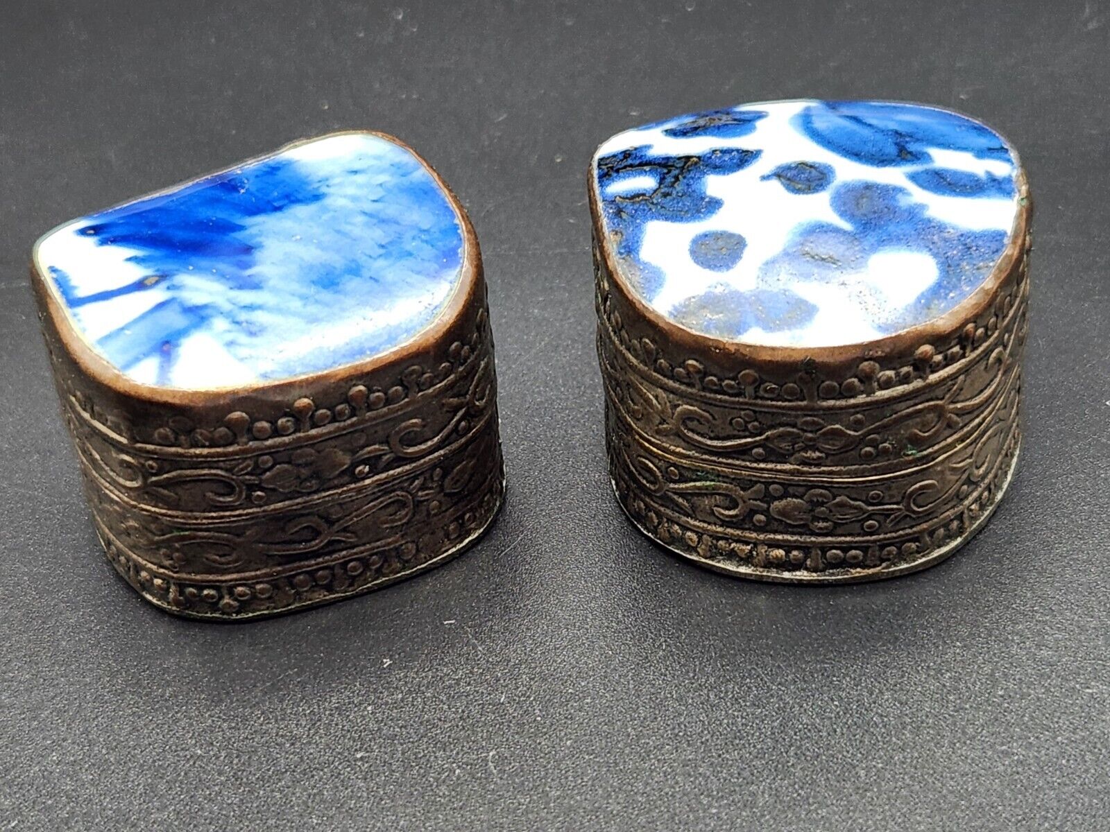 2 Vintage Chineese Blue and White Porcelain Trinket Boxes