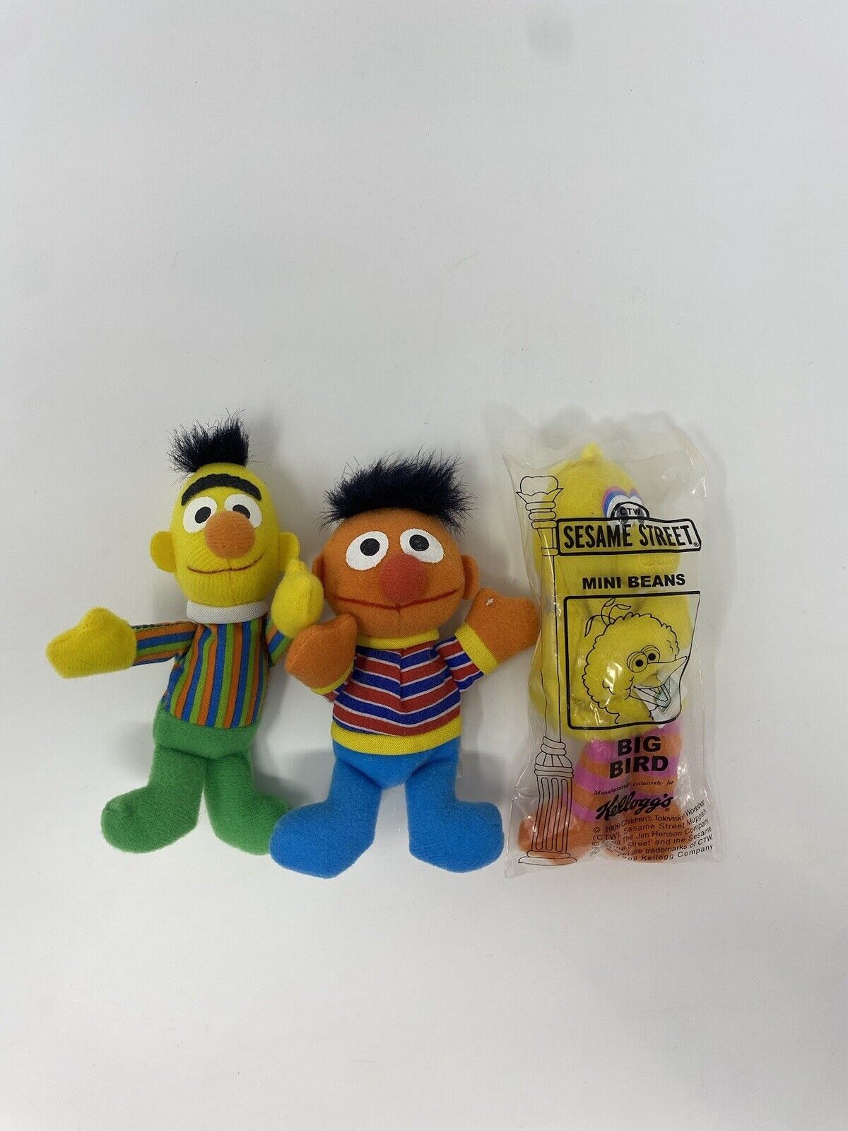 Kellogg\'s Sesame Street Mini Beans Plush Figures Ernie Bert Big Bird VTG 1999