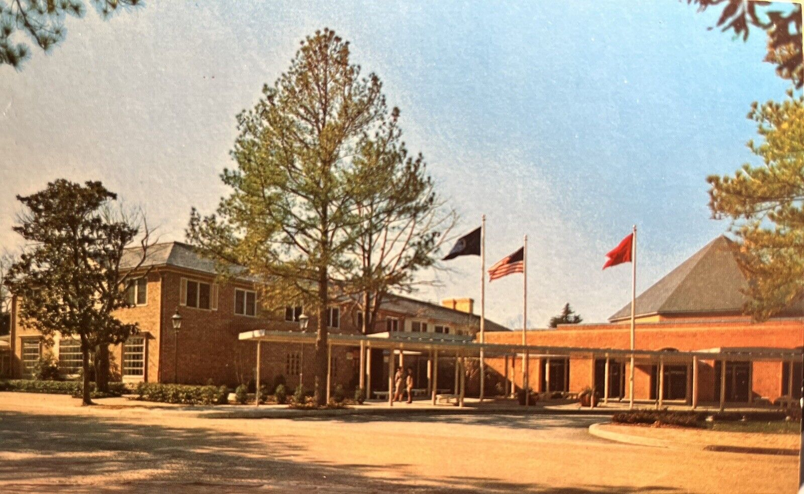 Williamsburg Lodge Virginia Postcard VA Vintage Chrome