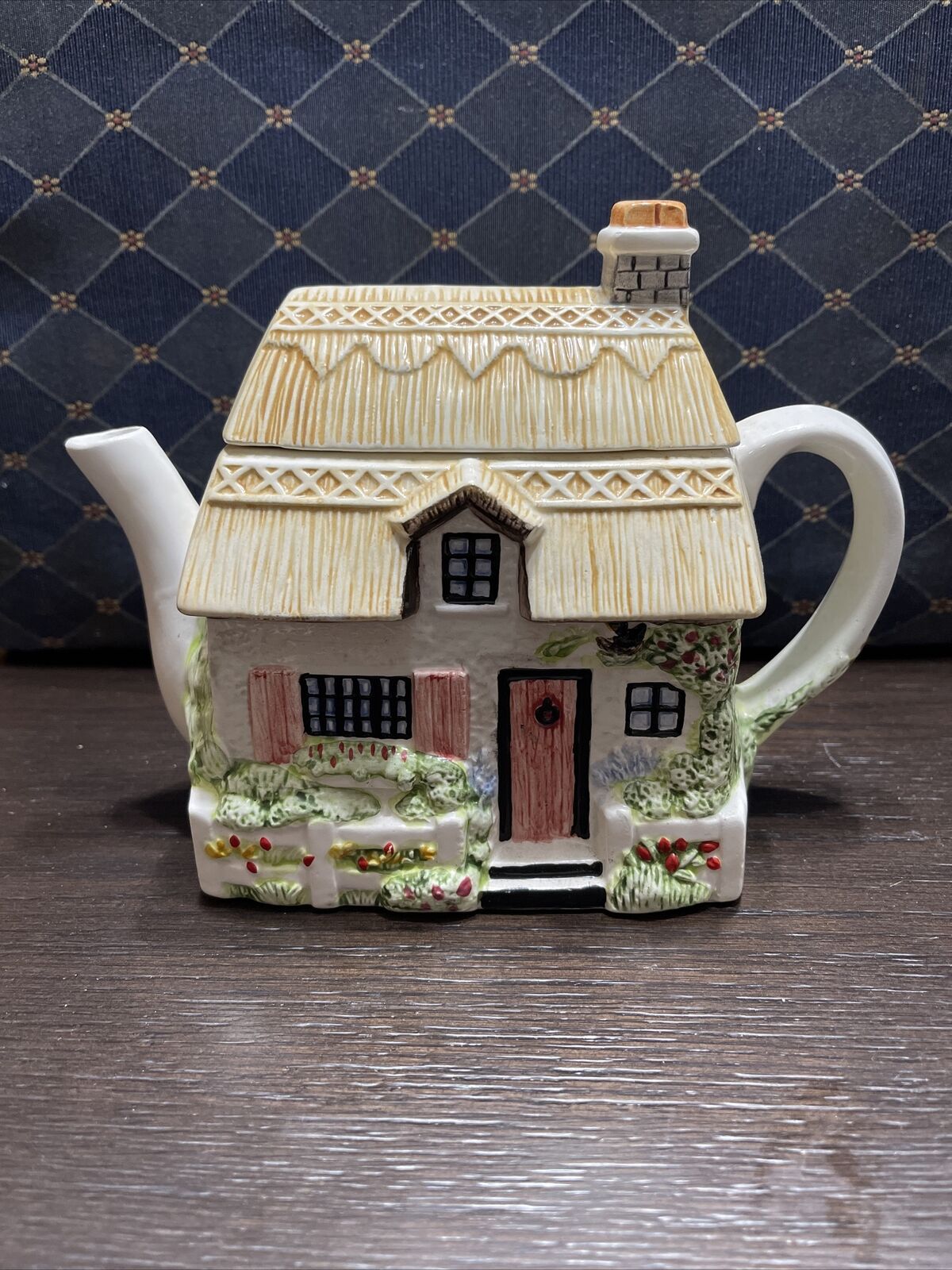 Vintage OCI House Cottage Nantucket Ornamental Teapot with Lid Decorative