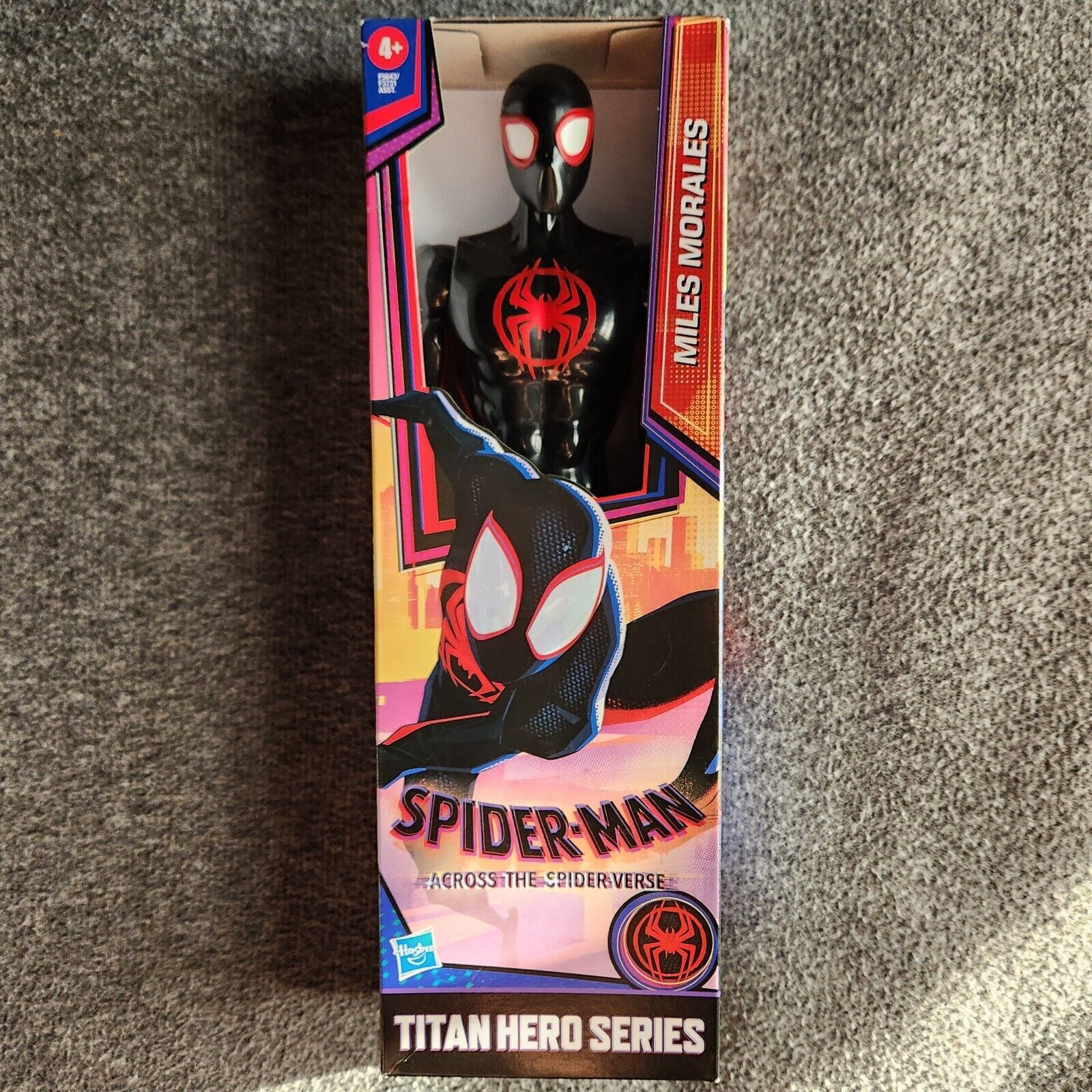 Spider-Man: Across the Spider-Verse Titan Hero Series - Miles Morales 12\