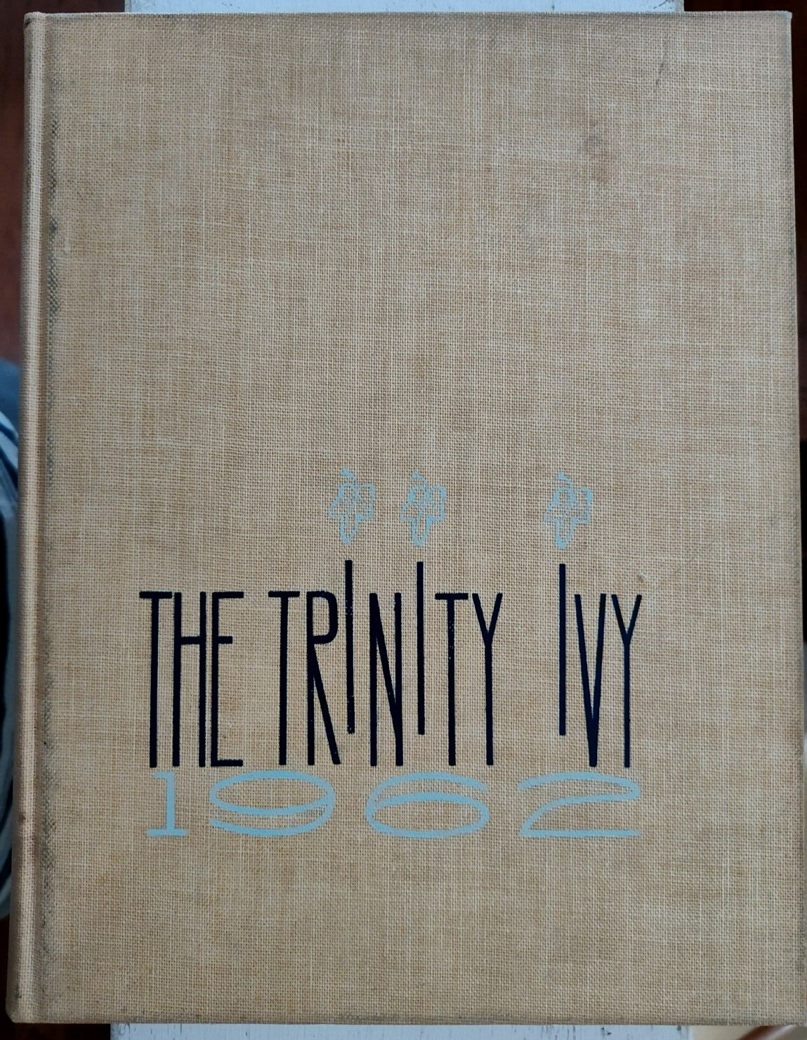 1962 Trinity College Hartford CT Yearbook - THE IVY