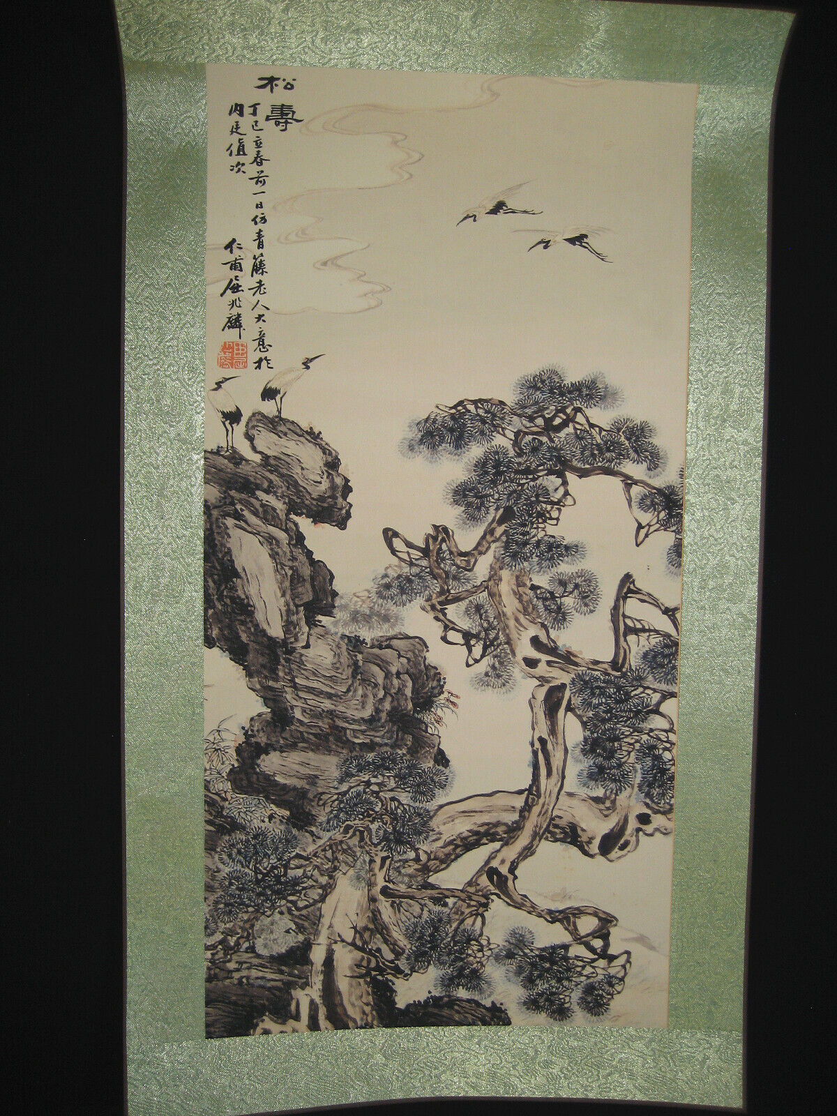 70CM Old Antique Chinese painting scroll Landscape Silk Rice paper By Qu Zhaolin