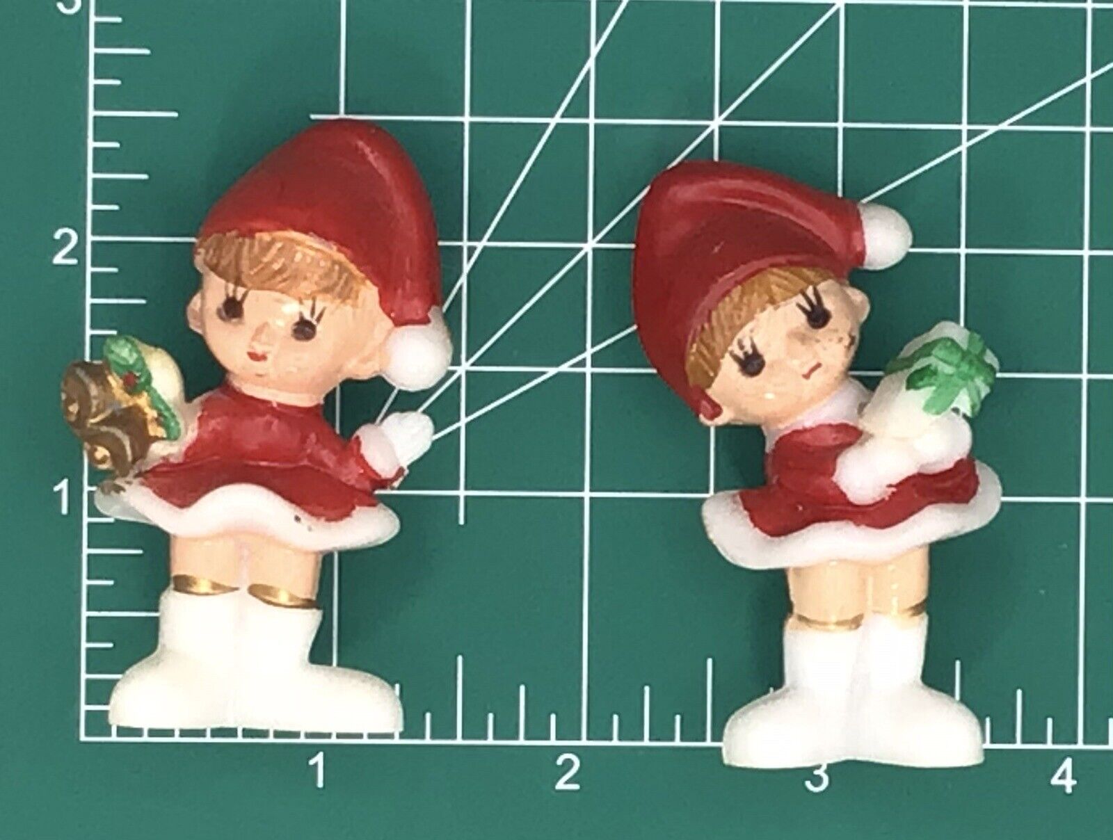 2 VTG Napco Pixie Girls Elf Plastic Mini Figures Christmas Village Hong Kong