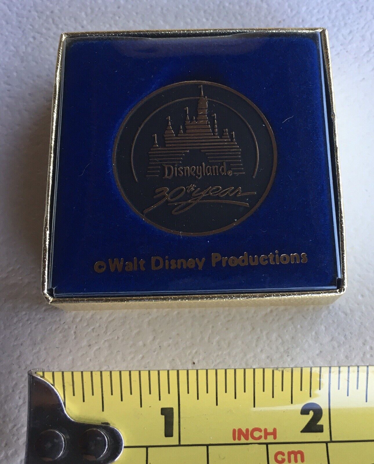 1985 Disneyland 30th Anniversary Commemorative Coin Medallion With Original Box